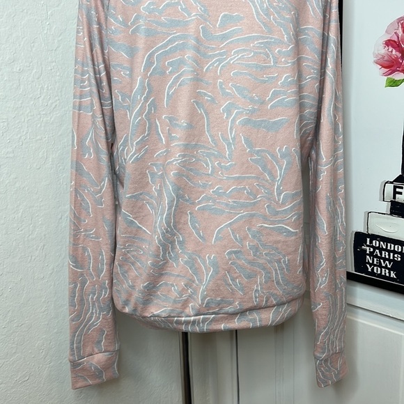 NWOT P.J. Salvage Printed Relaxed Fit Pajama Top XS - Picture 6 of 8